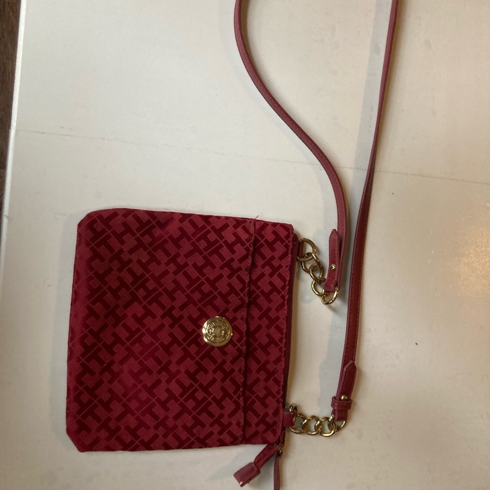 Tommy Hilfiger crossbody bag maroon